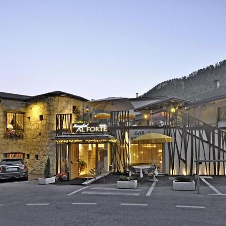 Hotel Al Forte Arabba Exteriör bild