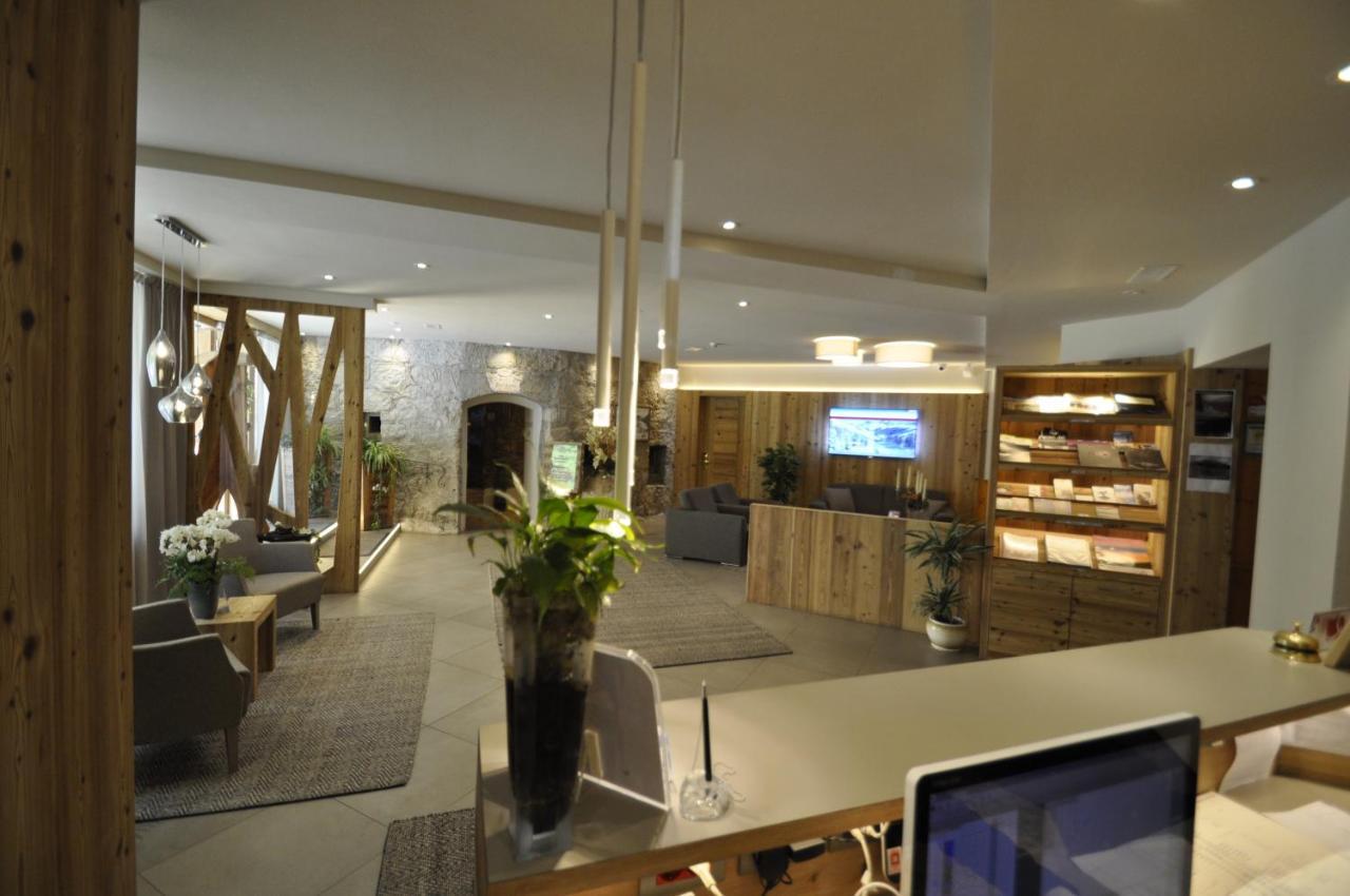 Hotel Al Forte Arabba Exteriör bild
