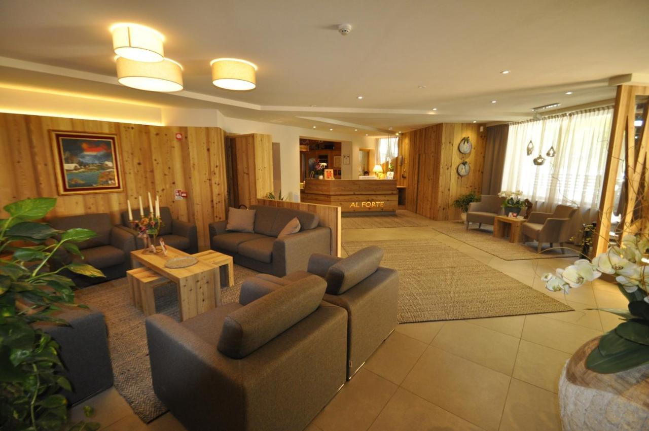 Hotel Al Forte Arabba Exteriör bild